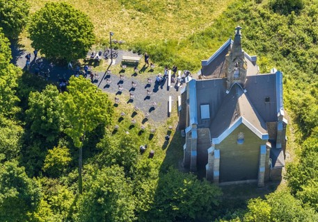 Aerial view, Kreuzberg Chapel, Arnsberg, Sauerland, Hochsauerlandkreis, North Rhine-Westphalia,