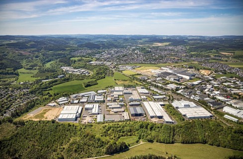 Aerial view, industrial estate Ennest-Askay, construction site, Attendorn, Sauerland, North