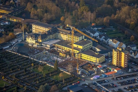 Aerial view, Klinikum Hochsauerland GmbH at Stolte Ley 5 is being expanded, Hüsten, Arnsberg,