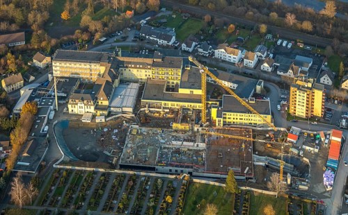 Aerial view, Klinikum Hochsauerland GmbH at Stolte Ley 5 is being expanded, Hüsten, Arnsberg,