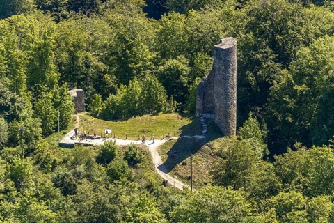 Aerial view, castle ruins Waldenburg, Attendorn, Sauerland, North Rhine-Westphalia, Germany,