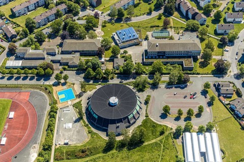 Aerial photo, round gymnasium, music school Attendorn, Hanseschule Attendorn, Attendorn, Sauerland,