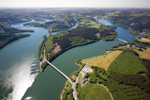 Aerial view, Biggesee, dam, Listertalsperre - dam wall, Yacht-Club Lister am Biggesee, bridge,