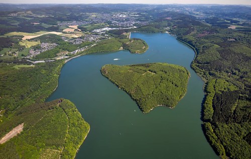 Aerial view, Gilberginsel, Biggesee, excursion boat on the Biggetalsperre, Attendorn, Sauerland,
