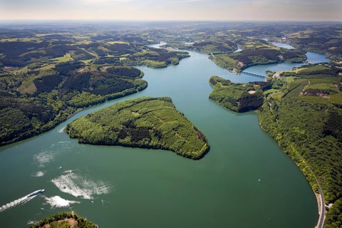 Aerial view, Gilberginsel, Biggesee, excursion boat on the Biggetalsperre, Attendorn, Sauerland,