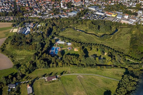Aerial photo, Bega Bad, river Bega, Bad Salzuflen, Ostwestfalen-Lippe, North Rhine-Westphalia,
