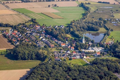 Aerial view, St Christophorus parish church, Woestegraben pond, F. Schumacher