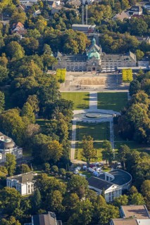 Aerial view, State Spa Bad Oeynhausen, GOP Varieté Theatre Kaiserpalais, Fountain in the spa