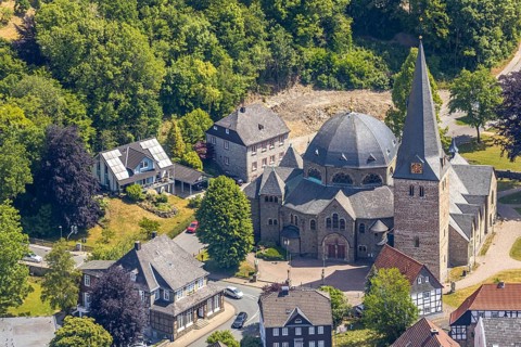 Aerial view, Church of St. Blasius, Balve, Sauerland, North Rhine-Westphalia, Germany, place of