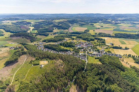 Aerial view, aerial view of Eisborn, Balve, Sauerland, North Rhine-Westphalia, Germany, DE, village