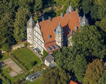 Aerial view, Barntrup Castle with corner towers, Barntrup, East Westphalia-Lippe, North