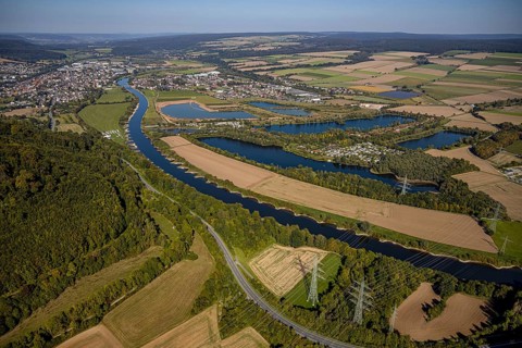 Aerial view, river Weser, Axelsee, camping site, marina Dreiländereck Lauenförde, view to