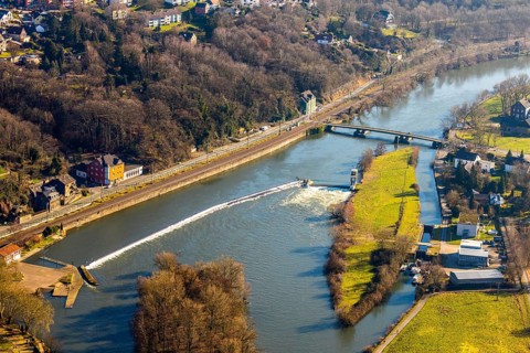 Aerial view, floating bridge Dahlhausen, river Ruhr, Dahlhausen, Hattingen, Ruhr area, North