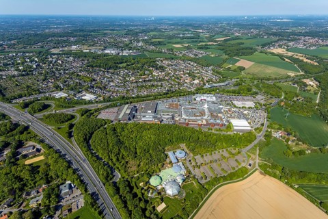 Aerial view, motorway junction Bochum, Ruhr Park shopping centre, Medi Therme, Bochum, Ruhr area,