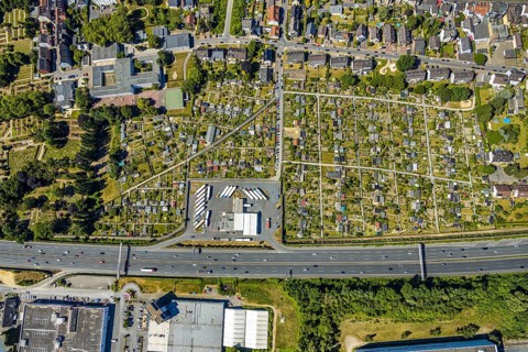 Aerial view, Shell petrol station, Vietingstraße, truck parking, motorway A40, allotment garden