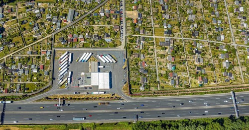 Aerial view, Shell petrol station, Vietingstraße, truck parking, motorway A40, allotment garden