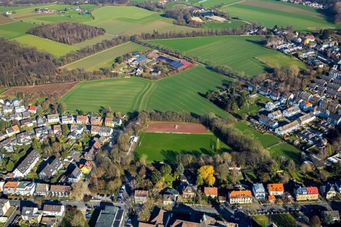 Aerial view, Am Hillerberg sports ground, Ballspielverein Hiltrop 1912 e.V., Landwirtschaftlicher