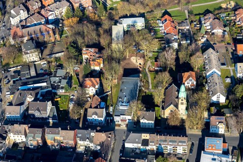 Aerial view, Evang. Christuskirche, new building day-care centre Bethanien, Lothringer Straße,
