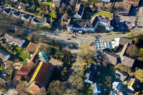 Aerial view, crossroads Im Hagenacker, Dietrich-Benking-Straße, Frauenlobstraße, Church of the