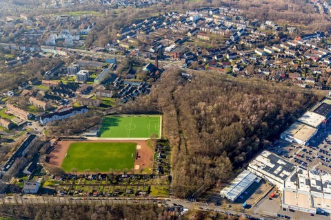 Aerial view, district sports facility north-west, slag heap Hannibal, Phönixberg, Hofstede, Bochum,