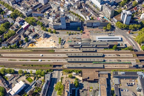 Aerial view, Bochum central station, demolition of multi-storey car park P7, construction site for