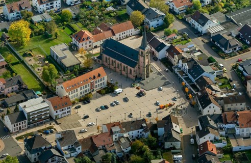 Sankt Maximin Kirche, Pachten, Dillingen/Saar, Saarland, Germany, Europe, aerial view, birds-eyes