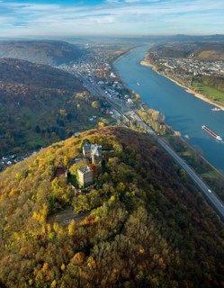 Rheineck Castle in the Rhine Valley, Rhine, autumn foliage, Bad Breisig, Ahrweiler district,
