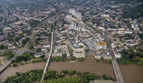 Aerial photo, Ruhr flood, flooding, Ruhrbania with flooding in the old town I, Mülheim an der Ruhr,
