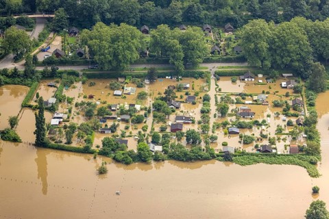 Aerial view, Ruhr flood, flooding, flooded allotment garden site at Holunderweg Mintarder Straße,