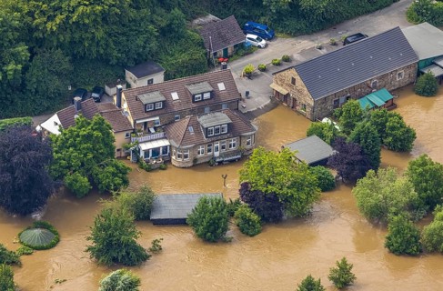 Aerial photograph, Ruhr flood, flooding, flooded campsite at Kempel in Niederwenigern, Hattingen,