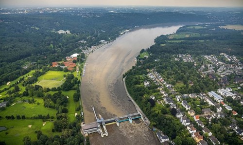 Aerial photo, Ruhr flood, flooding, Lake Baldeney weir Essen-Werden, Essen-Bredeney, Essen, Ruhr