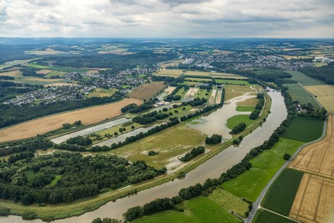 Aerial photo, Ruhr flood, barrage Ense Wickede, flood after heavy rainfall, Waltringen, Ense,