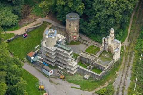 Aerial view, castle ruin Hardenstein renovation in the district Vormholz in Witten, Ruhr area,