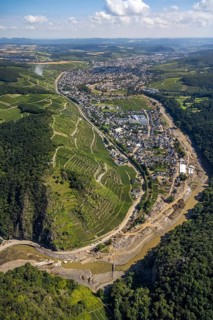 Aerial photograph, flood area at the river Ahr in Walporzheim, Bad Neuenahr-Ahrweiler, Ahr valley,