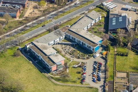 Aerial view, Nikolaus-Stift retirement home, artistic garden green space, Wesel, Ruhr area, Lower