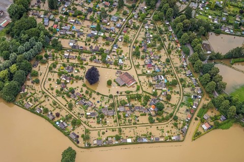 Aerial photo, Ruhr flood, flooded campsite Amsel restaurant on the Ruhr Valley cycle path in