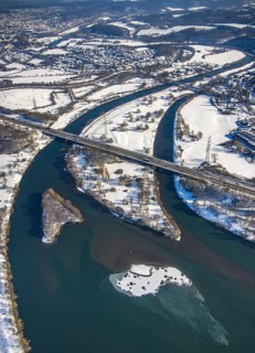 Aerial view, bird island in Lake Kemnader, motorway A43, river Ruhr, Ostherbede, Witten, Ruhr area,