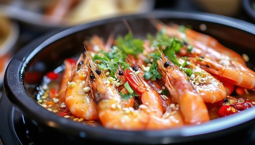Close Up Of Exotic Asian Restaurant Food Menu: Spicy Boiled Shrimps With Fresh Vegetables In