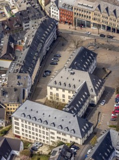 Aerial view, old town with town hall, Krämergasse and Kornmarkt, Siegen-Kernband, Siegen,