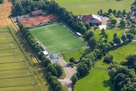 Aerial view, sports ground DJK - Blau Weiß Büderich, Kuniberthalle Büderich Schützenhalle with