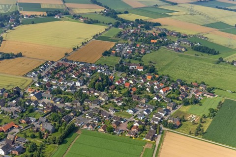 Aerial view, Catholic Church of St. Agatha and local view of Holtum, Werl, Soester Börde, North