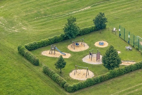 Aerial view, playground In der Schlade, Hillmicke, Wenden, Sauerland, North Rhine-Westphalia,