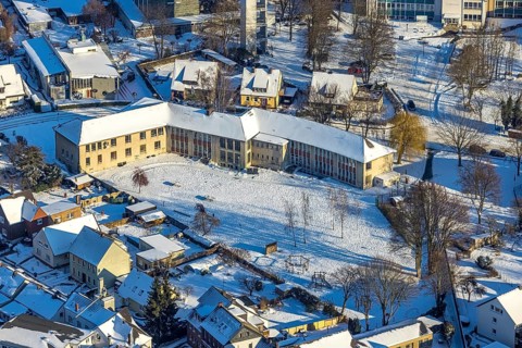 Aerial view, Walburgisschule, Paul-Gerhardt-Schule, Evangelische Paulus-Kirche, Evangelische