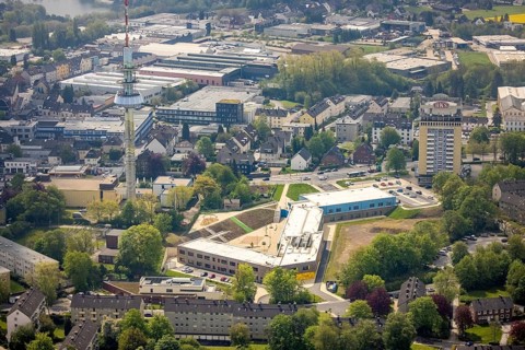 Aerial photo, primary school Kastanienallee, telecommunications tower Velbert, BKS high-rise