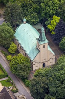 Aerial view, Catholic Church of St. Peter and Paul, Hemmerde, Unna, Ruhr area, North