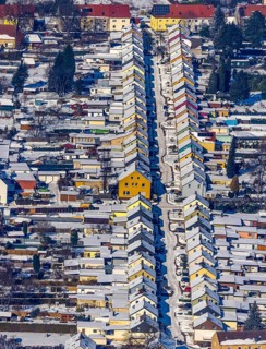 Aerial view, Friedrichstraße colliery housing estate, coloured house facades in the snow,