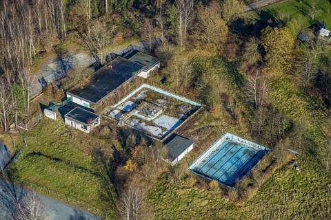 Aerial view, former outdoor swimming pool at the Sorpesee in the district Amecke in Sundern,