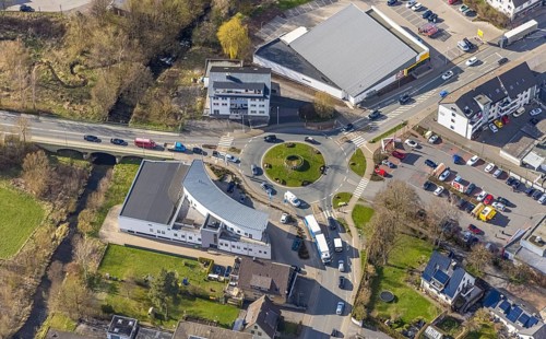 Aerial view, roundabout Hachener Straße and federal road 229, Hachen, Sundern, Sauerland, North
