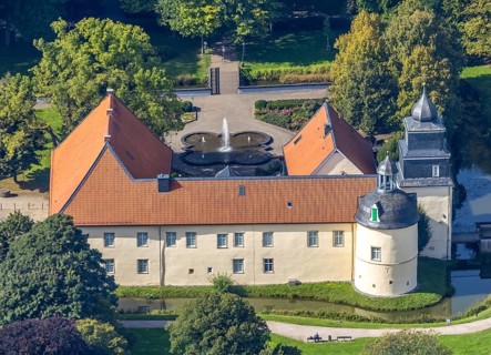 Aerial view, Schloss Haus Martfeld in the district of Lindenberg in Schwelm, Ruhr area, North
