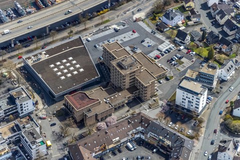 Aerial photo, Rathuas Geisweid, Lindenplatz, Geisweid-Ruhrst, Siegen, Siegerland, North